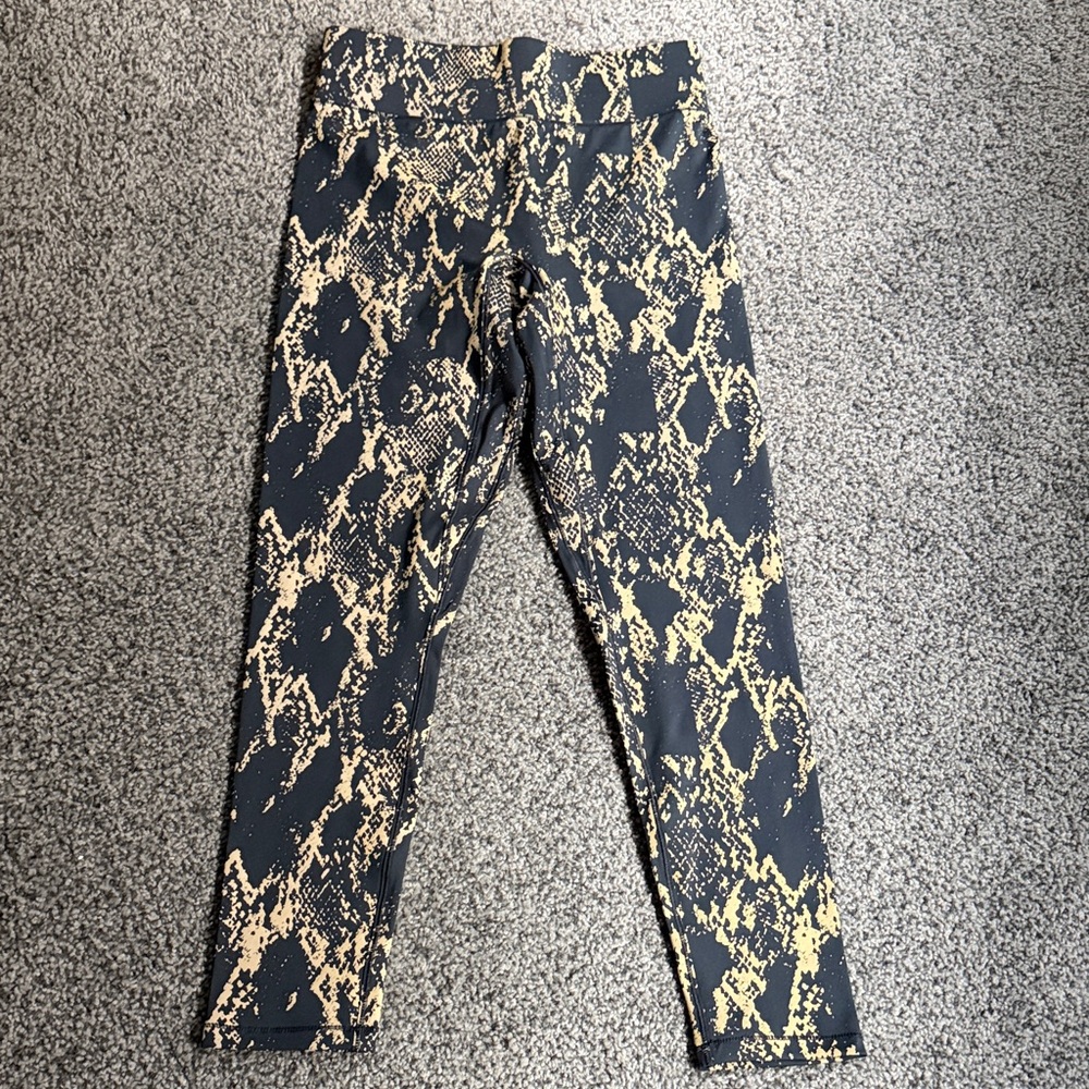 Noli Yoga Snake Print Leggings